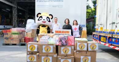 มิสเตอร์. ดี.ไอ.วาย. ปันน้ำใจช่วยน้ำท่วมภาคใต้ ผนึกพลังพันธมิตรทั้งภาครัฐและเอกชน ส่งมอบของใช้จำเป็นกว่า 56,000 ชิ้น มูลค่ากว่า 2 ล้านบาท ให้กับผู้ประสบภัย