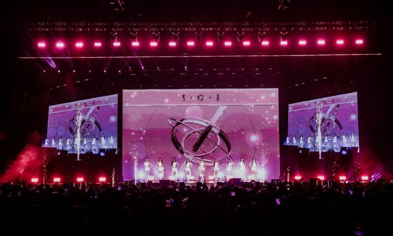 สุดจะเริ่ด! I.O.I สาดความสุขล้นฮอลล์ สมมง 10 ปีที่รอคอย ปลดล็อกความคิดถึงกับแฟนไทย ใน “2026 I.O.I Concert Tour: LOOP in BANGKOK”