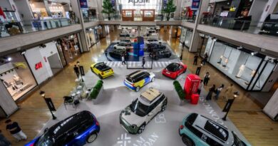 มินิ ประเทศไทย ชวนแฟนๆ ร่วม “START YOUR MINI STORY” ใน MINI Expo 2026 จัดแสดงรถยนต์ไฟฟ้า มินิ เอซแมน คอลเลกชันพิเศษ 3 รุ่น และรถยนต์รุ่นตกแต่งดีไซน์พิเศษที่ได้แรงบันดาลใจจากเอกลักษณ์ไทย