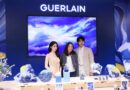 GUERLAIN เผยโฉม L’HEURE BLEUE น้ำหอมบทใหม่ที่สานต่อแรงบันดาลใจจากตำนานปี 1912 ถ่ายทอดห้วงอารมณ์แห่ง “BLUE HOUR” ผ่าน IRIS TINCTURE
