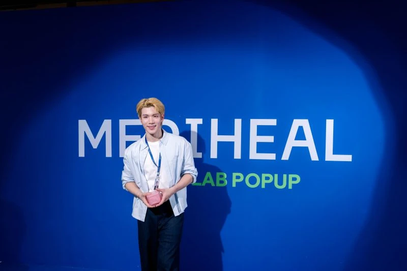 “โฟร์ท ณัฐวรรธน์” เช็กอิน MEDIHEAL DERMA LAB ป็อปอัปสโตร์สุดปังใจกลางสยาม! เปิดโลก K-Derma Skincare ตอบโจทย์ทุกปัญหาผิว
