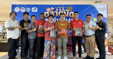 “ตลาดนัดคนกีฬา” พาราไดซ์ พาร์ค คึกคักวันที่สอง! สมาคมผู้สื่อข่าวกีฬาออนไลน์ ขนทัพ “ฟุตบอลชายหาด-ฟุตซอล” จัดเต็มความสุขให้แฟนกีฬา